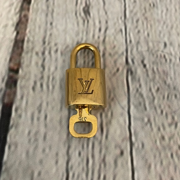 Louis Vuitton Jewelry - Louis Vuitton Lock and key number 316